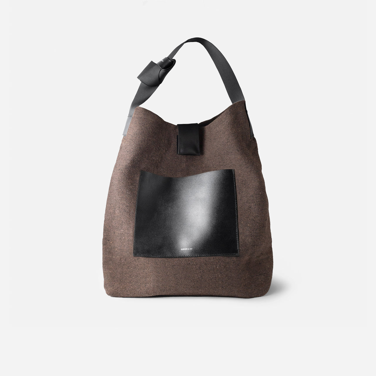 حقيبة دلو . كلاسيكي