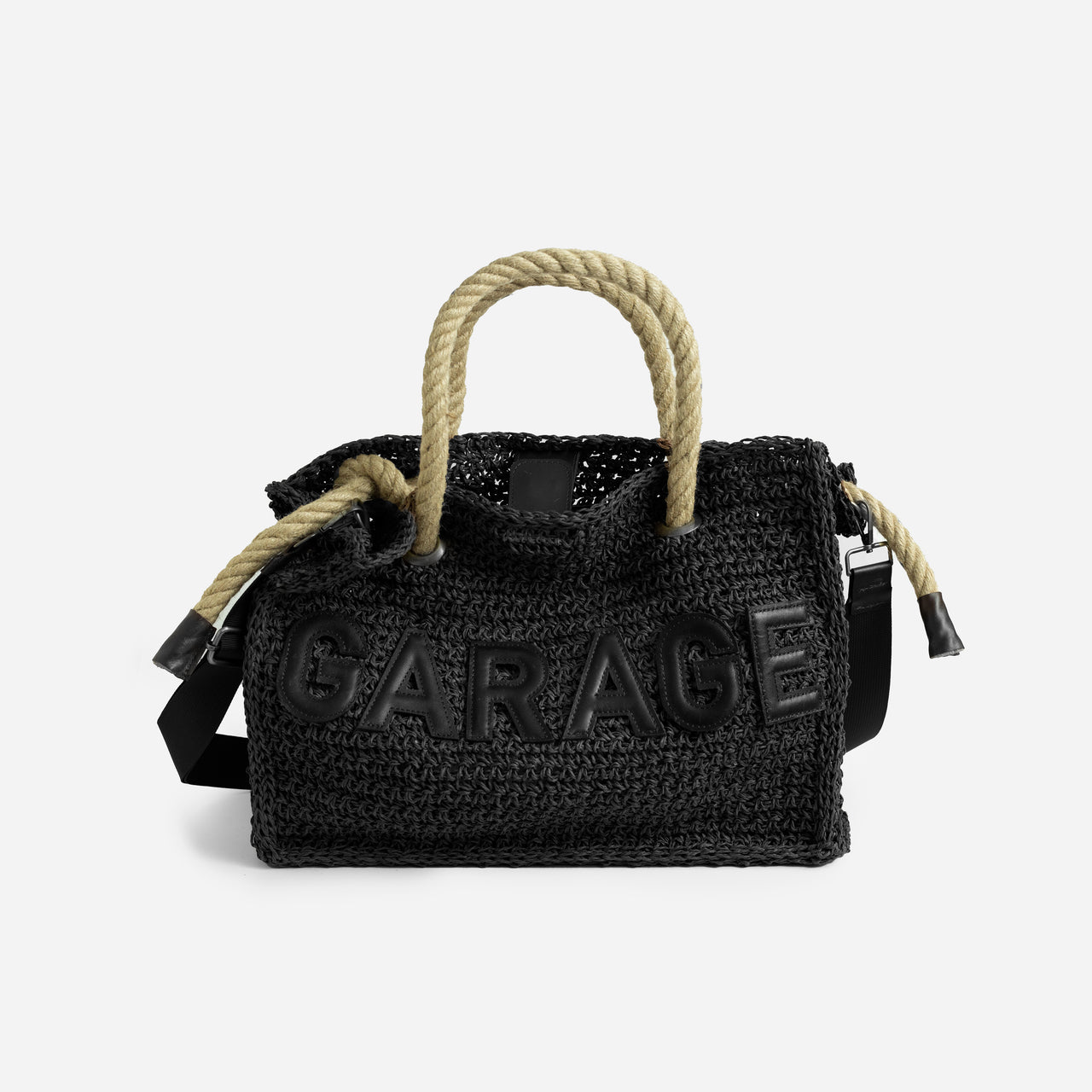 WOVEN ROPE TOTE . BLACK