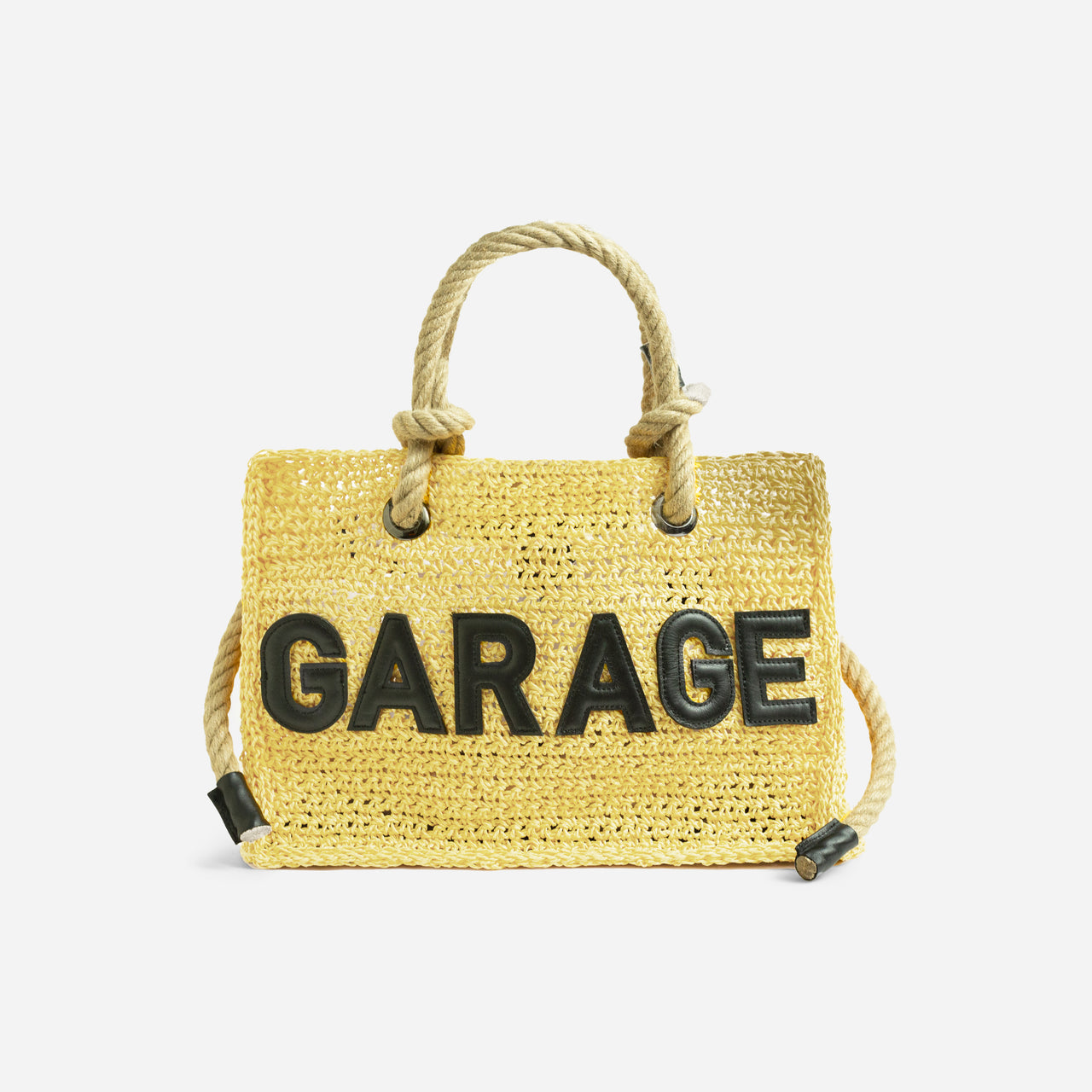 WOVEN ROPE TOTE . NATURAL