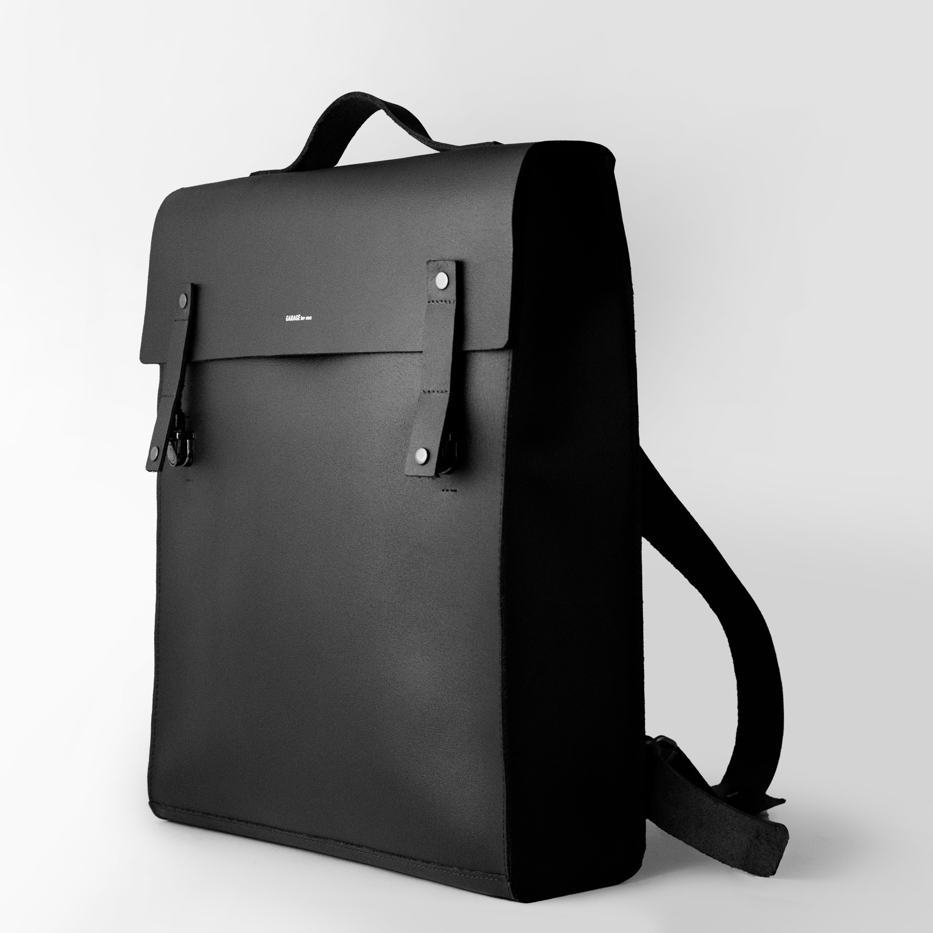 CLASSIC BACKPACK . BLACK • GARAGE BY MO