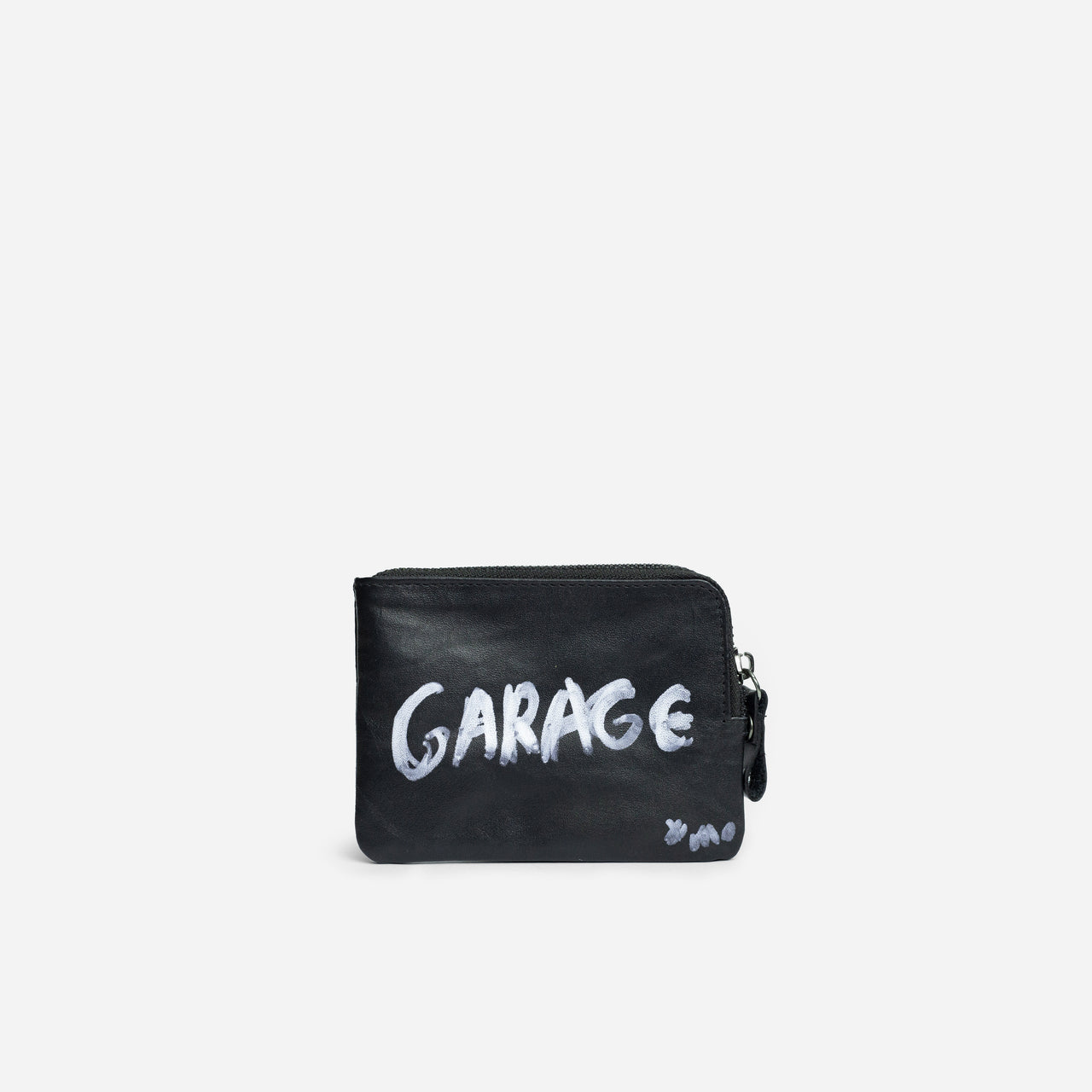 MINIMAL CARD POUCH WITH WRINKLES . GRAFFITI